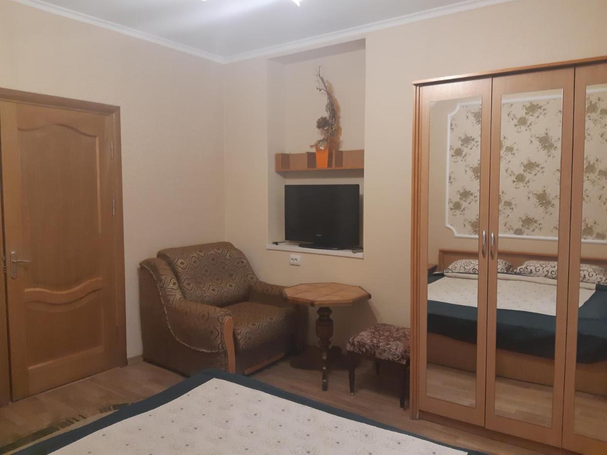 Celebrity Villa Kamyanets-Podilski Dış mekan fotoğraf