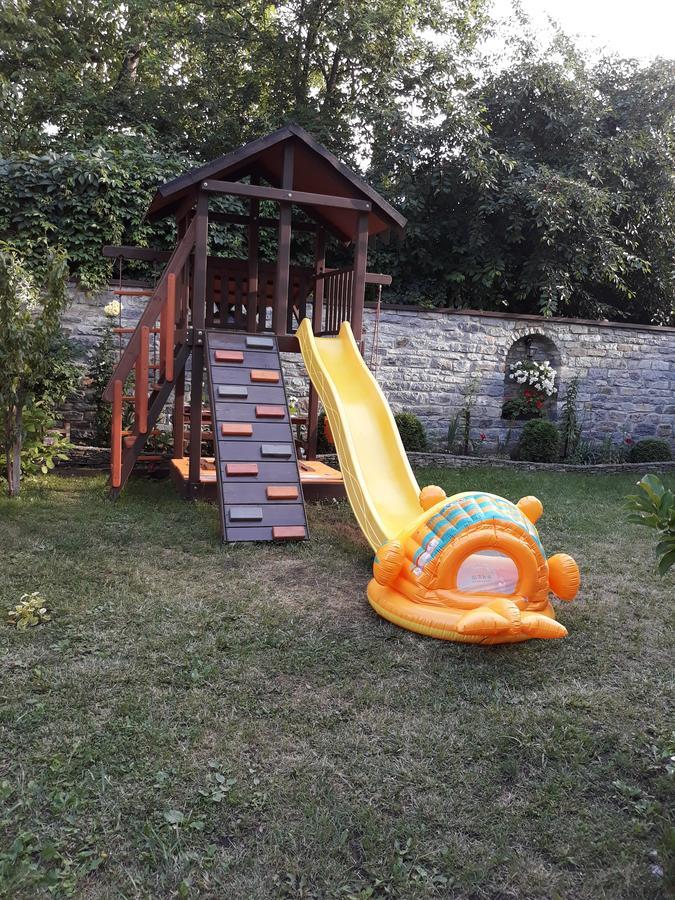 Celebrity Villa Kamyanets-Podilski Dış mekan fotoğraf